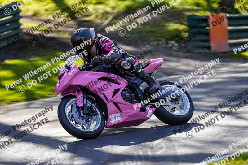 cadwell no limits trackday;cadwell park;cadwell park photographs;cadwell trackday photographs;enduro digital images;event digital images;eventdigitalimages;no limits trackdays;peter wileman photography;racing digital images;trackday digital images;trackday photos